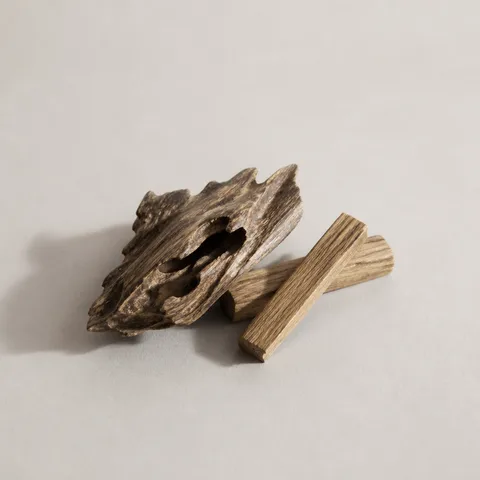 White Oudh & Brazilian Palo Santo
